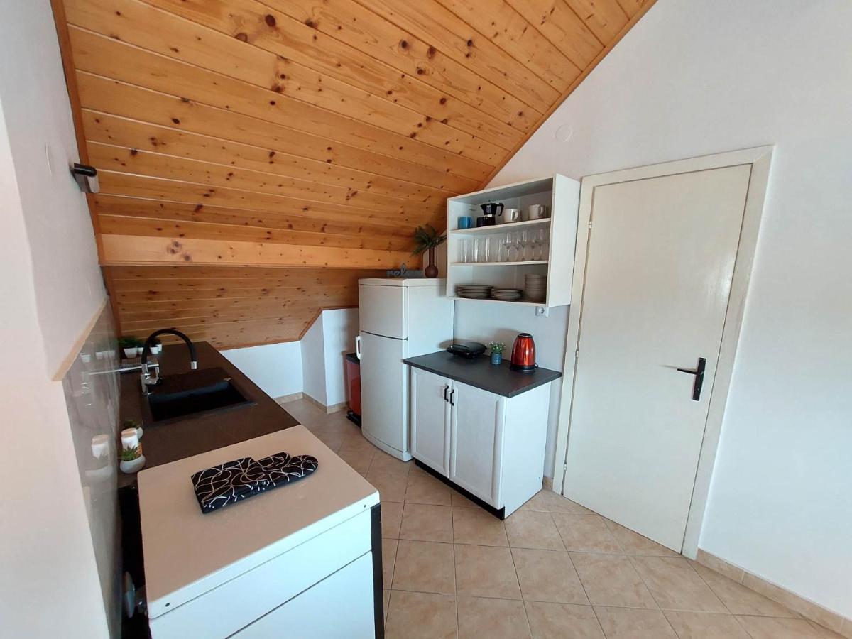 Apartmani Mare Шибеник Экстерьер фото